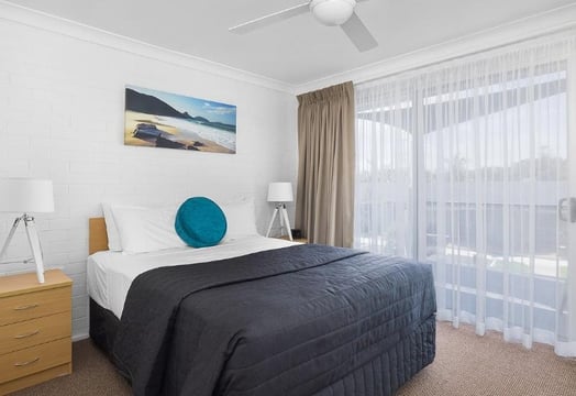Seaside Holiday Resort Fingal bay Master Bedroom