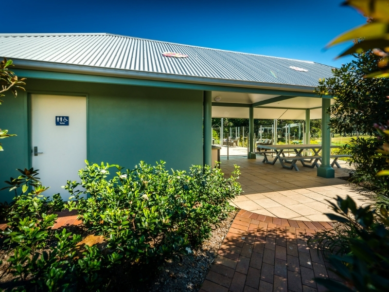 Accessible Poolside BBQ and picnic area at Riverside Holiday Resort, Urunga on the Coffs Harbour Coast 