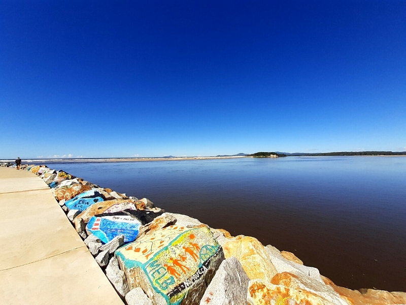 Nambucca Heads accessible V-Wall and riverside boardwalk  - Riverside Holiday Resort, Urunga on the Coffs Harbour Coast 